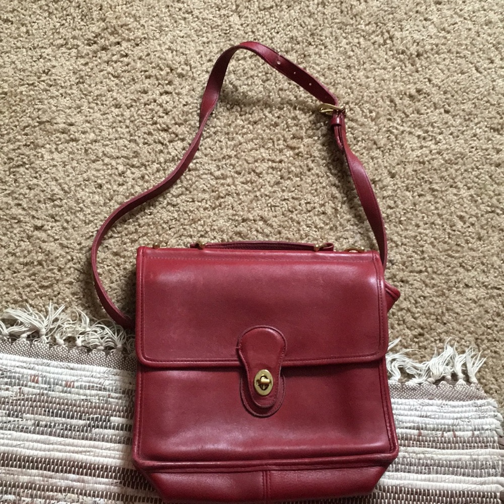 Red vintage coach crossbody handbag